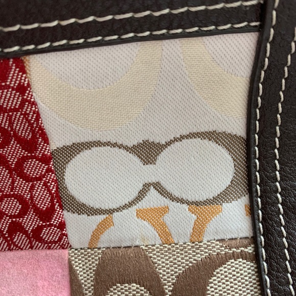 Authentic Coach MultiColour Patchwork Purse - Picture 8 of 10